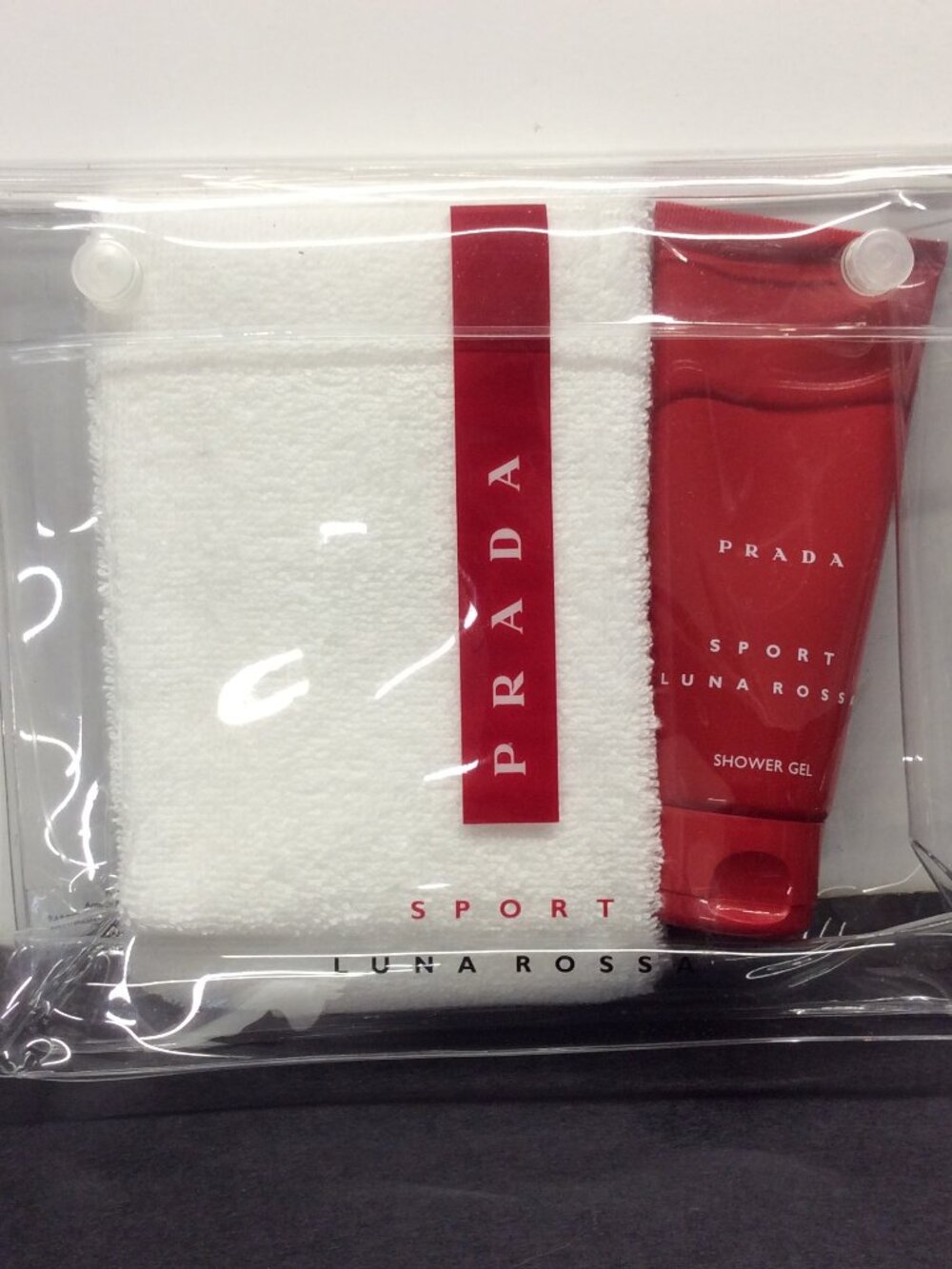 Prada Luna Rossa Sport Shower Gel Brand New 3.4oz With Face Towel